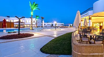 Invidia Coral Beach Tiran