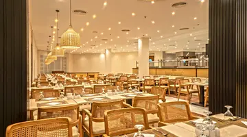 INVIDIA CORAL BEACH TIRAN