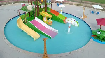 INVIDIA CORAL BEACH TIRAN