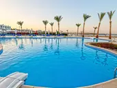 Invidia Coral Beach Tiran