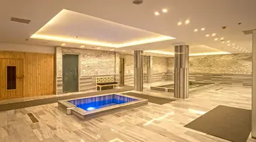 INVIDIA CORAL BEACH TIRAN