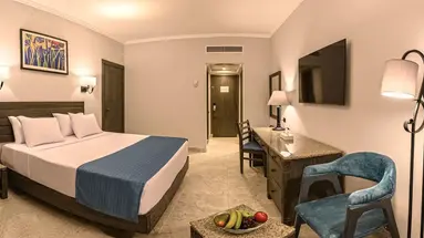Invidia Coral Beach Tiran