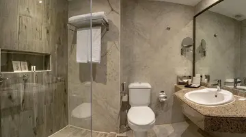 Invidia Coral Beach Tiran