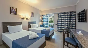 Invidia Coral Beach Tiran