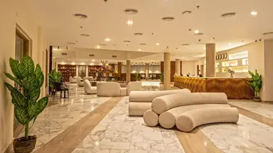 Invidia Coral Beach Tiran