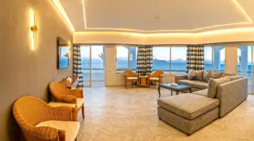 INVIDIA CORAL BEACH TIRAN