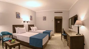 INVIDIA CORAL BEACH TIRAN