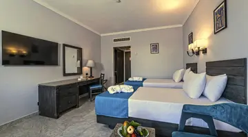 INVIDIA CORAL BEACH TIRAN