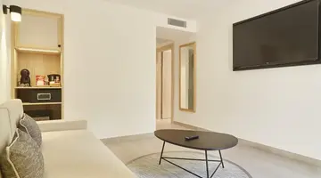 Invisa Cala Blanca Hotel