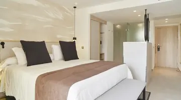 Invisa Cala Blanca Hotel