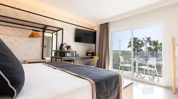 Invisa Es Pla Hotel