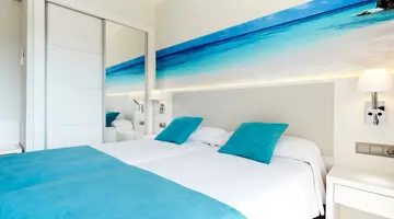 Invisa Es Pla Hotel