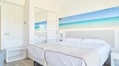 Invisa Es Pla Hotel