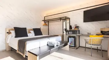Invisa Es Pla Hotel