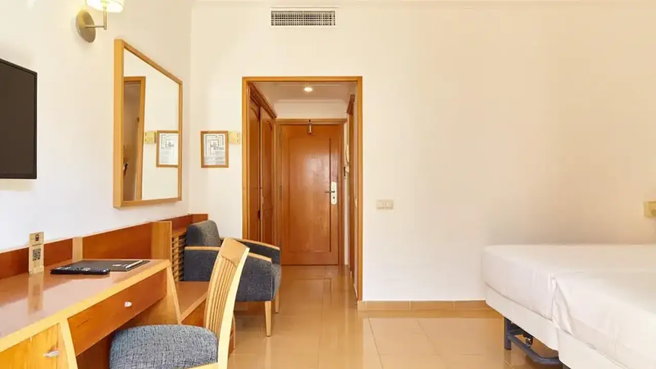 Invisa La Cala Hotel