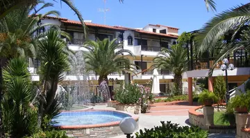 Ioli Village Hotel