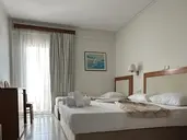 Ioni Hotel