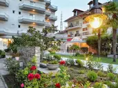 Ioni Hotel
