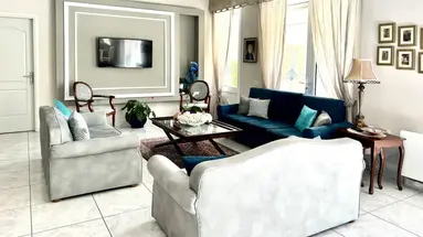 Ioni Hotel