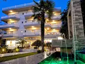 Ioni Hotel