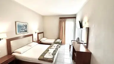 Ioni Hotel