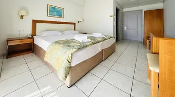 Ioni Hotel