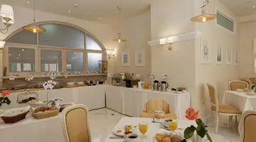 Ionia Suites