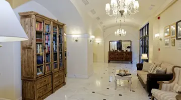 Ionia Suites
