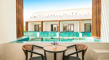 Ionis Art Luxury Suites