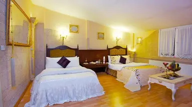 Ipek Palas