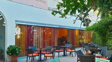 Ipsos Beach Hotel