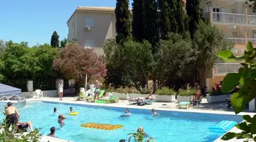 IPSOS BEACH HOTEL