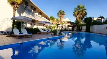 IPSOS DI MARE BEACH HOTEL <Adults Only>