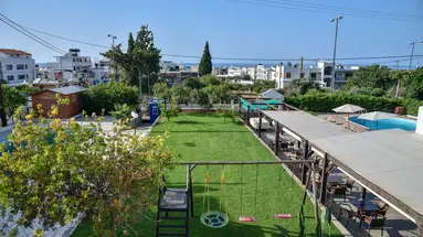 IRAKLIS APARTMENTS