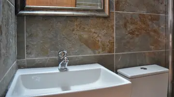 IRAKLIS APARTMENTS