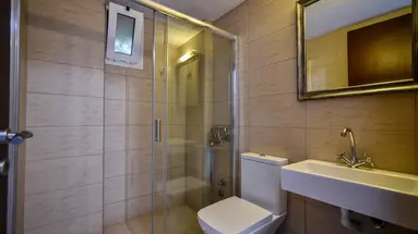 IRAKLIS APARTMENTS