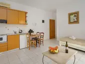 Irida Apartments