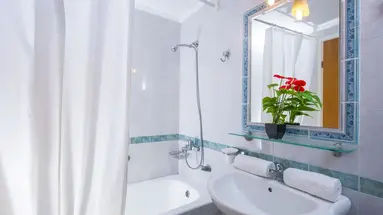 Irida Hotel Apartments
