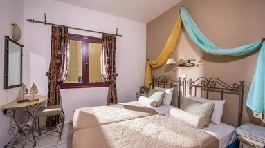 Irida Hotel Apartments
