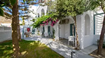 Iris Boutique Hotel