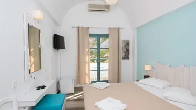 Iris Boutique Hotel