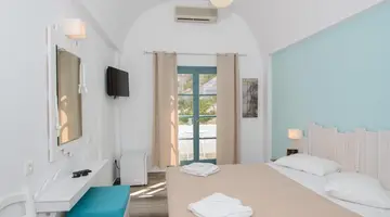Iris Boutique Hotel