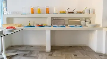 Iris Boutique Hotel