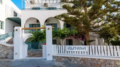 Iris Boutique Hotel