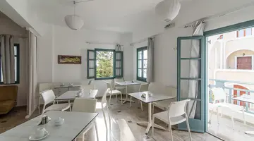 Iris Boutique Hotel
