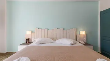 Iris Boutique Hotel