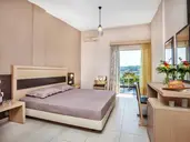 Iris Hotel