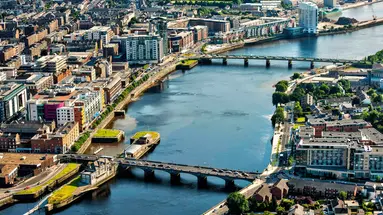 Irlandia i Irlandia Północna - legendy wykute w skałach