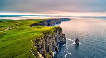 Irlandia i Irlandia Północna - legendy wykute w skałach