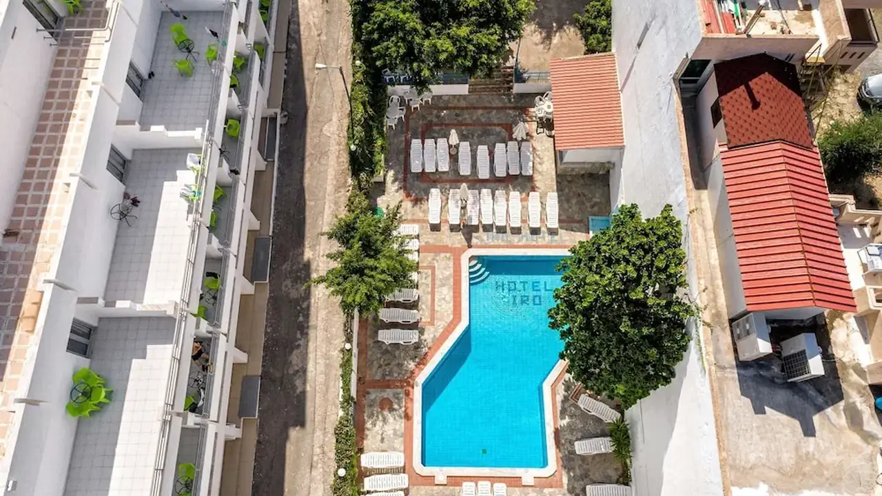 Iro Hotel